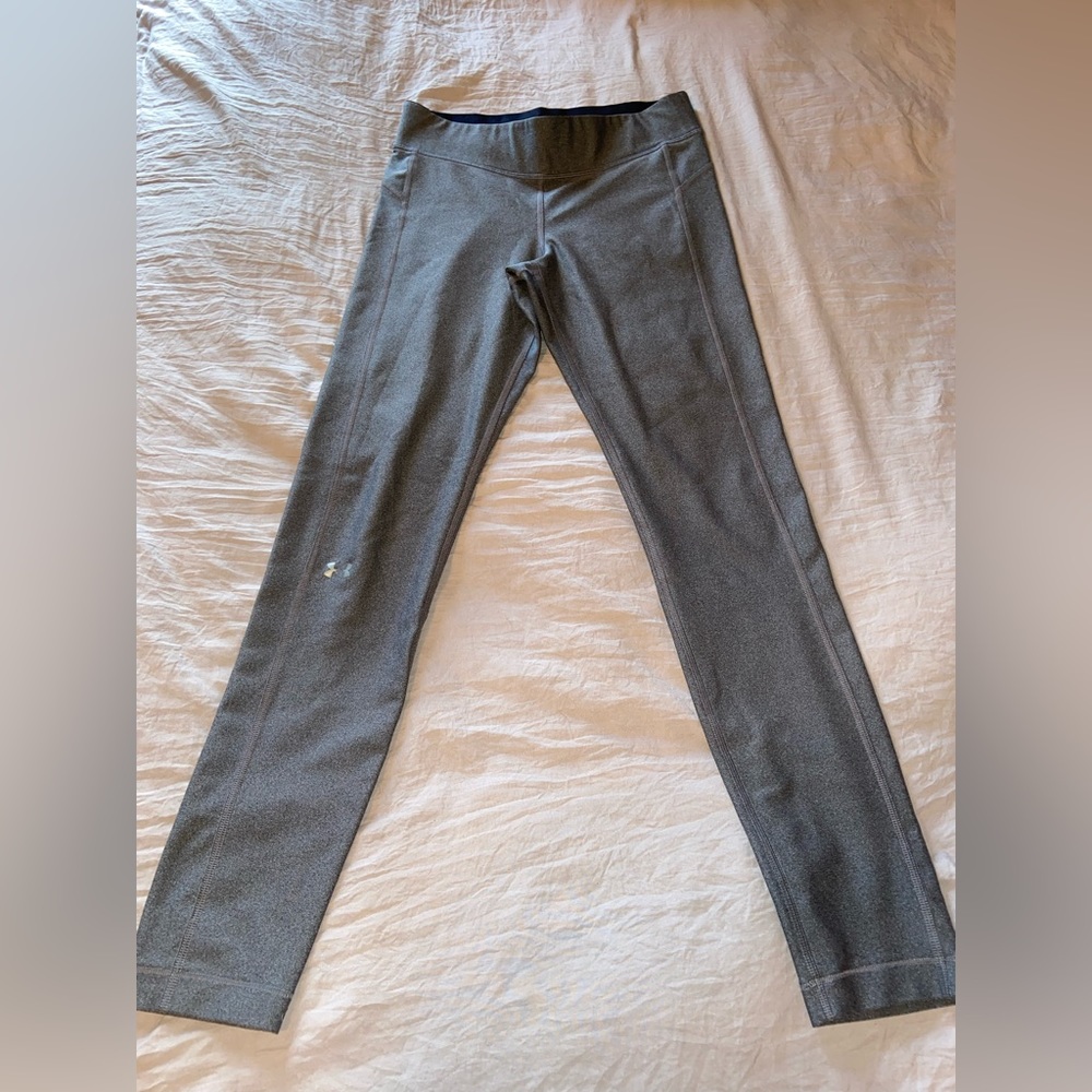 Size Medium Under Armour Leggings